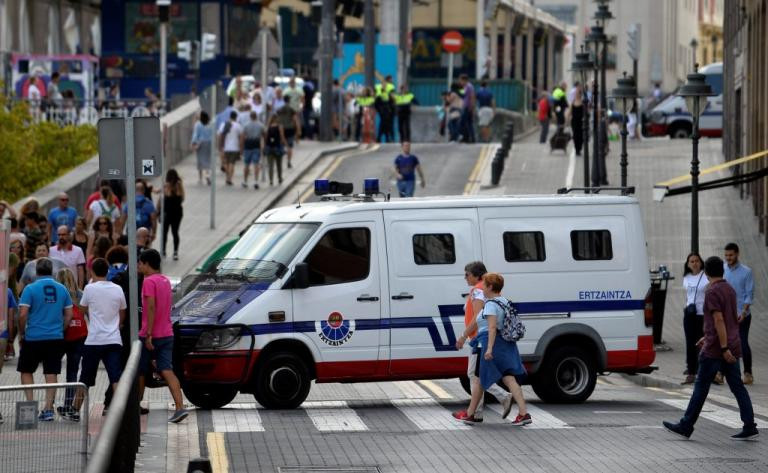 Με 100 κιλά εκρηκτικά θα αιματοκυλούσαν τη Βαρκελώνη οι ισλαμιστές